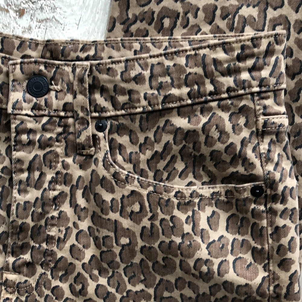 Lucky Brand Bridgette Jeans - Picture 4 of 9